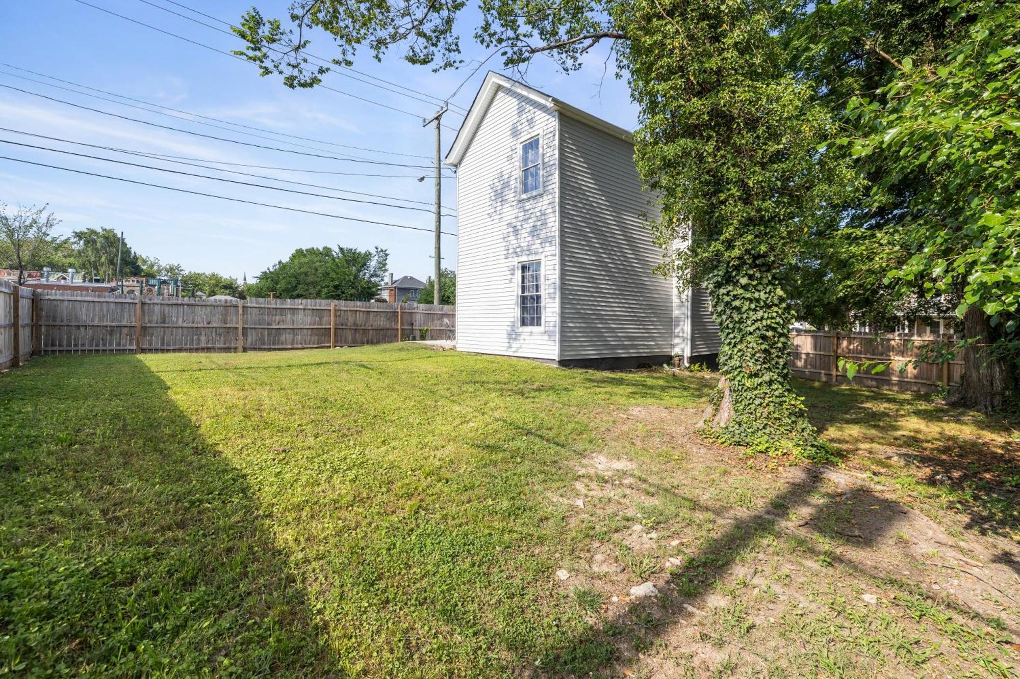 Private House In Heart Of Historic Barton Heights!